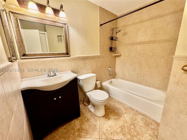 621 Lyons Rd #9205, Margate, Florida 33063, image 3