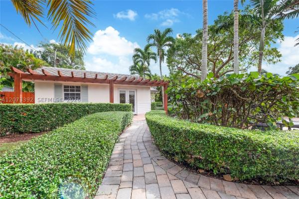 Suburban Estates, 7345 SW 152nd St, Palmetto Bay, Florida 33157, image 1