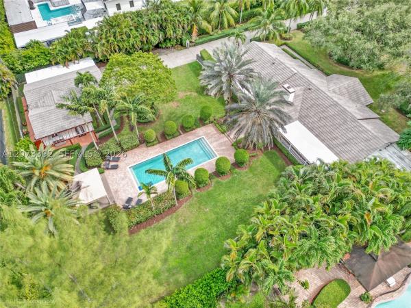 Suburban Estates, 7345 SW 152nd St, Palmetto Bay, Florida 33157, image 3