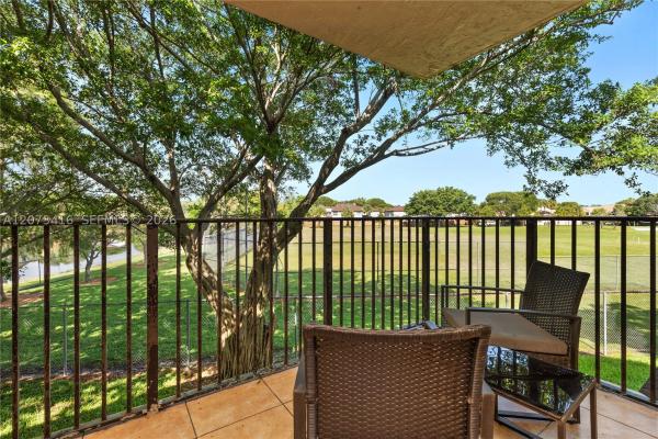 The Palms Of Pembroke, 400 Palm Cir W #208, Pembroke Pines, Florida 33025, image 1