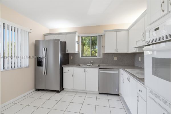 Saddle Club Garden, 16252 Laurel Dr #201, Weston, Florida 33326, image 2