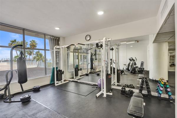Island Pointe, 10350 W Bay Harbor Dr #3G, Bay Harbor Islands, Florida 33154, image 2