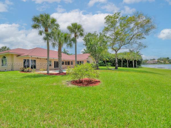 Windmill Ranch Estates, 2710 Walkers Way, Weston, Florida 33331, image 3