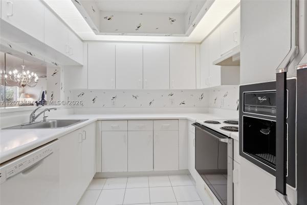 Suffolk At Century Village, 13701 SW 12th St #311A, Pembroke Pines, Florida 33027, image 3
