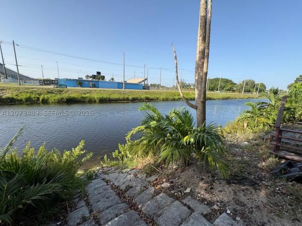3001 NW 106th St, Unincorporated Dade County, Florida 33147, image 3