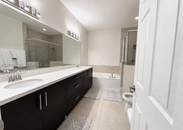 Doral Cay, 5930 NW 104th Path, Doral, Florida 33178, image 2