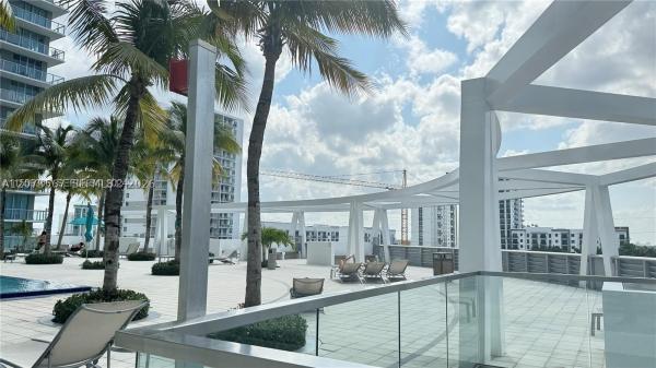 Axis On Brickell North, 1111 SW 1st Ave #UPH-4021-N, Miami, Florida 33130, image 1