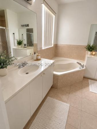 12244 SW 123rd Pl, Unincorporated Dade County, Florida 33186, image 1