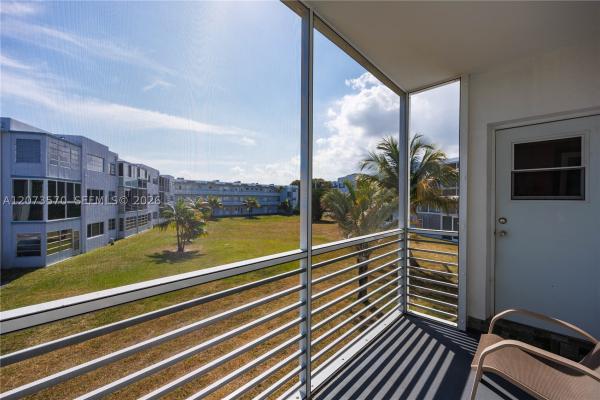 Sheridan Lakes, 2300 Park Ln #203, Hollywood, Florida 33021, image 1