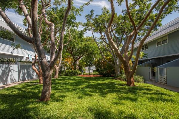 Le Phare Key Biscayne, 798 Crandon Blvd #37-C, Key Biscayne, Florida 33149, image 1