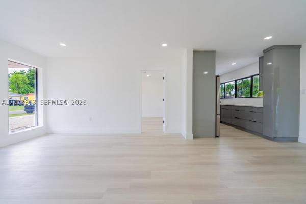 Scott Lake Manor, 1301 NW 176th Ter, Miami Gardens, Florida 33169, image 3