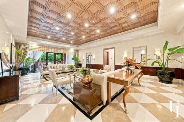 The Gables Club, 60 Edgewater Dr #EAST, Coral Gables, Florida 33133, image 2
