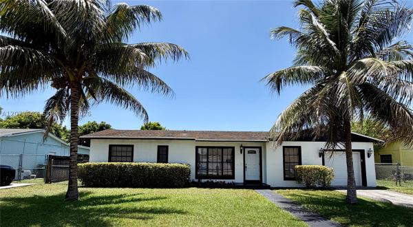 11030 SW 153rd St, Unincorporated Dade County, Florida 33157, image 1