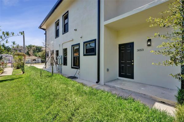 3051 NW 59th St #3053, Unincorporated Dade County, Florida 33142, image 1