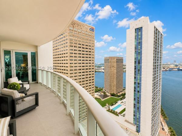 Met 1, 300 S Biscayne Blvd #T-2910, Miami, Florida 33131, image 1
