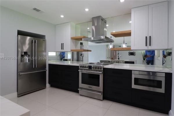 8123 SW 95th Ct, Unincorporated Dade County, Florida 33173, image 3
