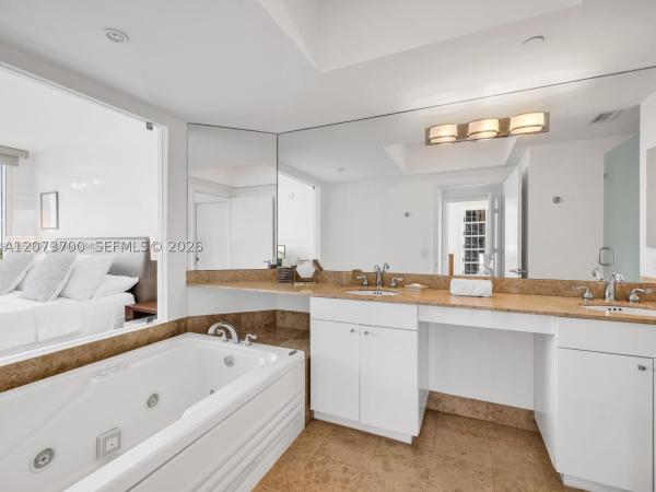 Blue Diamond, 4779 Collins Ave #1005, Miami Beach, Florida 33140, image 3