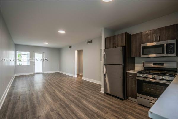 331 85th St #1, Miami Beach, Florida 33141, image 3