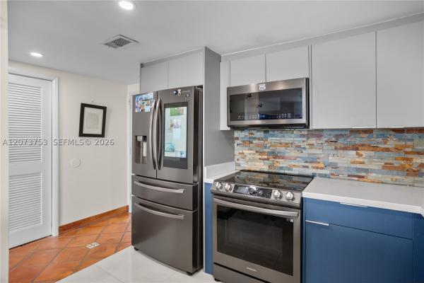 Vecino Del Mar, 2350 NE 135th St #1204, North Miami, Florida 33181, image 1