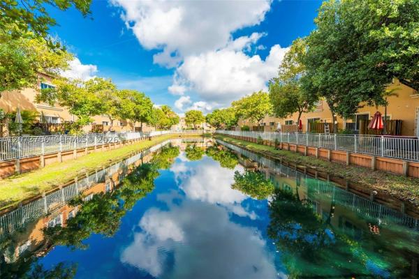 The Villas At Harbor Isles, 4927 Windward Way #4401, Dania Beach, Florida 33312, image 2