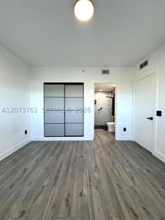 One Fifty One At Biscayne, 15051 Royal Oaks Ln #1403, North Miami, Florida 33181, image 2