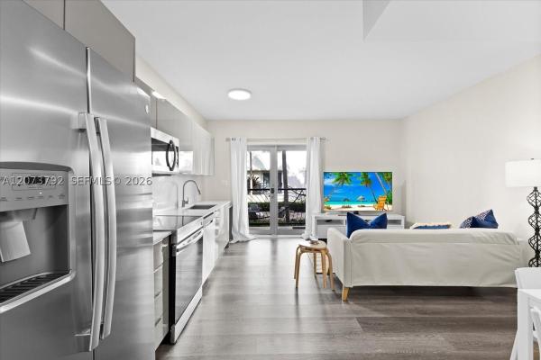 Governor, 435 21st St #111, Miami Beach, Florida 33139, image 2