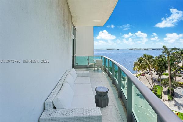 Jade Residences At Brickell Bay, 1331 Brickell Bay Dr #611, Miami, Florida 33131, image 1