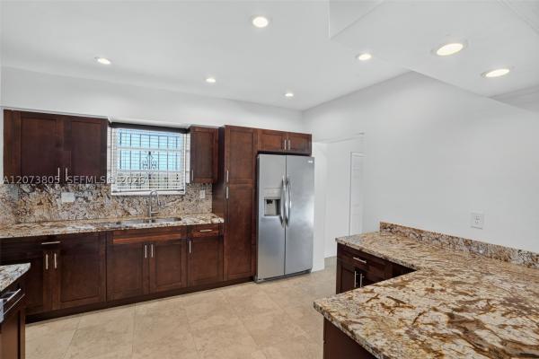 Shenandoah, 1667 SW 10th St, Miami, Florida 33135, image 3