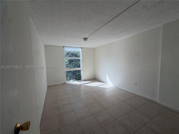 Woodside, 16851 NE 23rd Ave #B214, North Miami Beach, Florida 33160, image 2