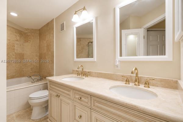 754 NE 90th St #702, Unincorporated Dade County, Florida 33138, image 3