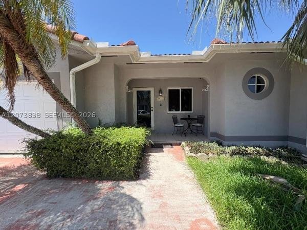 18116 SW 139th Pl, Unincorporated Dade County, Florida 33177, image 2