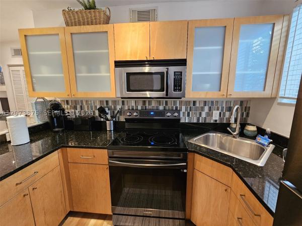 751 Collins Ave #1, Miami Beach, Florida 33139, image 2
