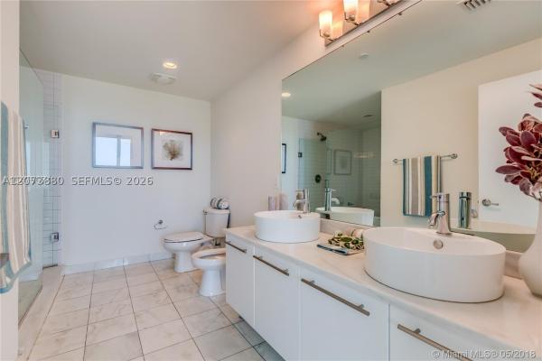 MarinaBlue, 888 Biscayne Blvd #2403, Miami, Florida 33132, image 2