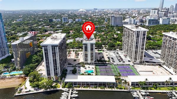 Brickell Place, 1915 Brickell Ave #1607C, Miami, Florida 33129, image 3