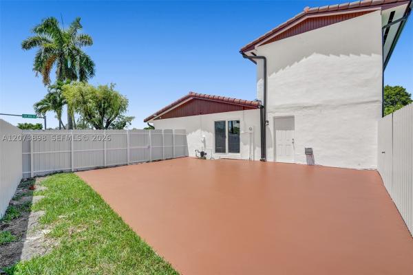12701 SW 80th St, Unincorporated Dade County, Florida 33183, image 2
