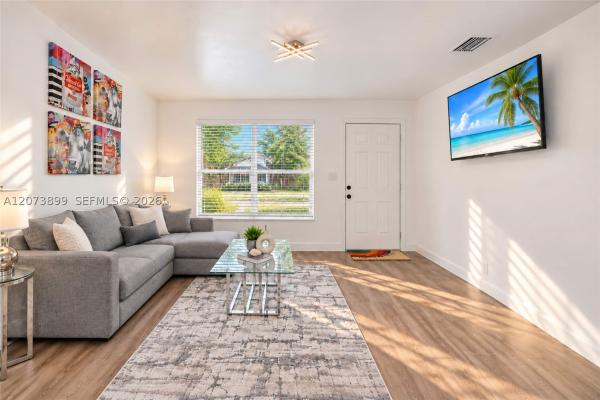 Ocean Breeze Gardens, 510 N 24th Ave, Hollywood, Florida 33020, image 2