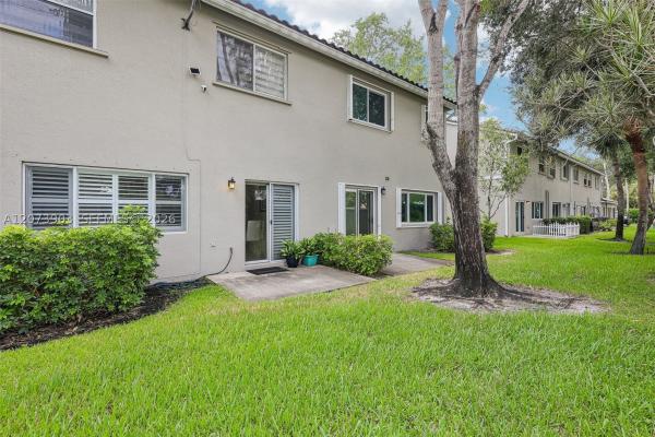 Plantation Trace, 13215 NW 7th Dr, Plantation, Florida 33325, image 2