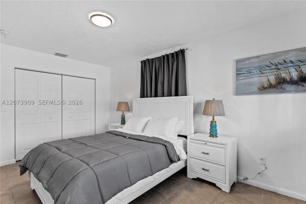 Sky Vista, 1430 NE 11th St, Homestead, Florida 33033, image 2