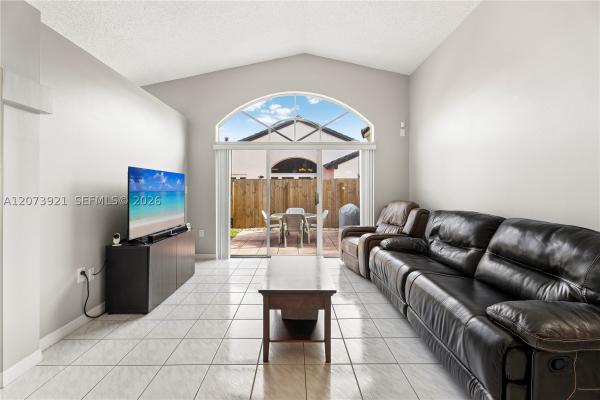 15840 SW 85th St, Unincorporated Dade County, Florida 33193, image 2