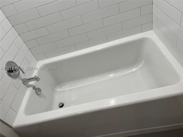 Lauderdale Manors, 1704 NW 18th St, Fort Lauderdale, Florida 33311, image 1