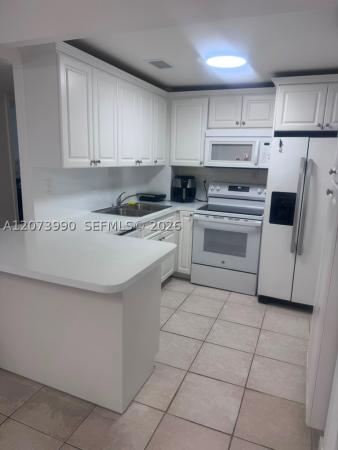 Chelsea Bayview, 1913 S Ocean Dr #422, Hallandale Beach, Florida 33009, image 2