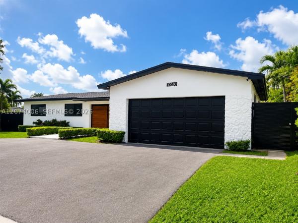 Pembroke Lakes, 10630 NW 19th Pl, Pembroke Pines, Florida 33026, image 1