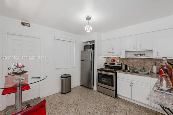 Pinehurst Villa, 229 NW 48th Ct, Miami, Florida 33126, image 3