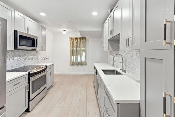 Kings Gardens, 19367 NW 45th Ave, Miami Gardens, Florida 33055, image 2