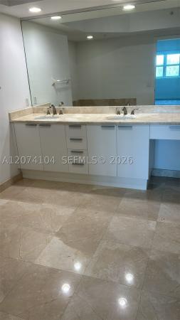 One Fifty One At Biscayne, 14951 Royal Oaks Ln #702, North Miami, Florida 33181, image 2