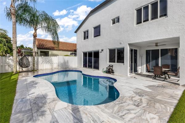 Classic Vista, 15724 NW 11th St, Pembroke Pines, Florida 33028, image 3