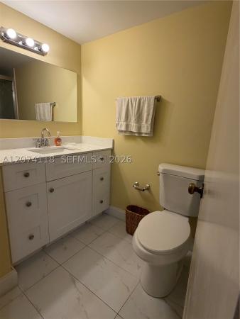 Del Prado South Towers, 18011 Biscayne Blvd #905-1, Aventura, Florida 33160, image 2