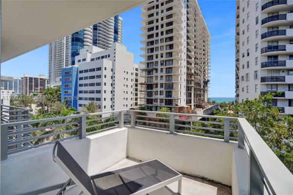 Sixty 80 Design Hotel, 6080 Collins Ave #520, Miami Beach, Florida 33140, image 1