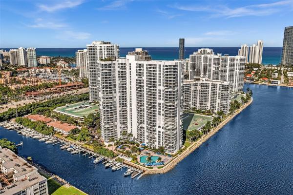 Mystic Pointe Tower 500, 3530 Mystic Pointe Dr #411, Aventura, Florida 33180, image 2