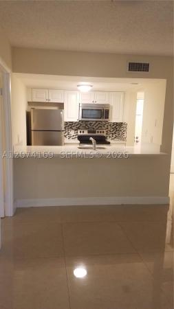 Las Vistas At Doral, 8100 Geneva Ct #438, Doral, Florida 33166, image 3